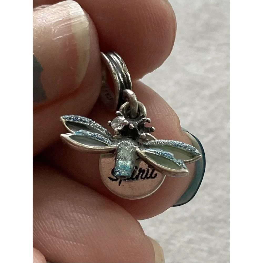 Pandora dragonfly double
